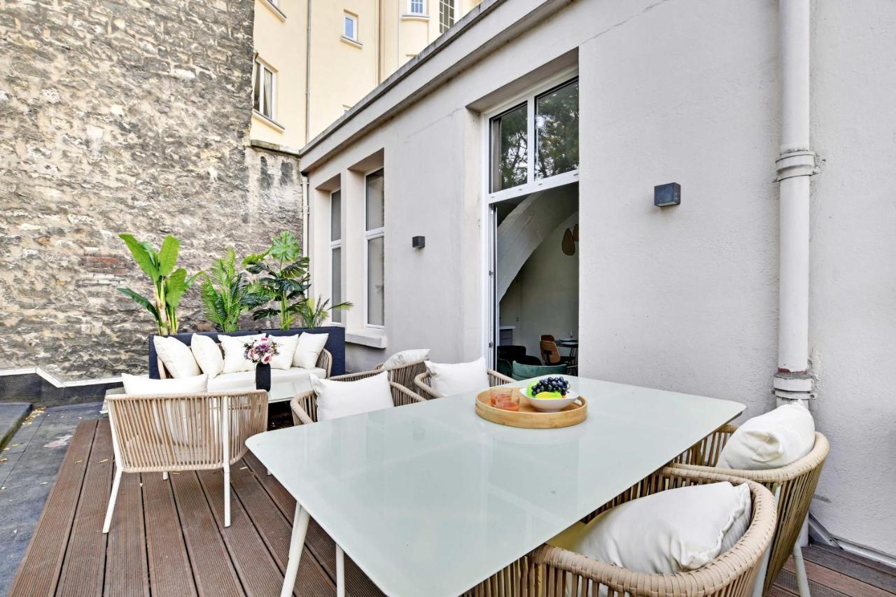 Appartement Flat With Terrasse - 1br-4p - Eiffel Tower Parijs